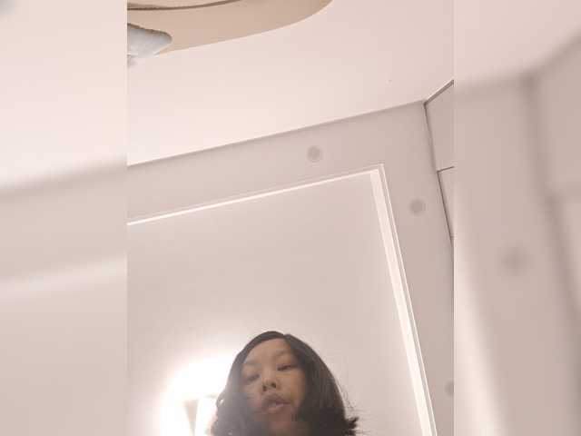 Selinababy99 live cam on BongaCams