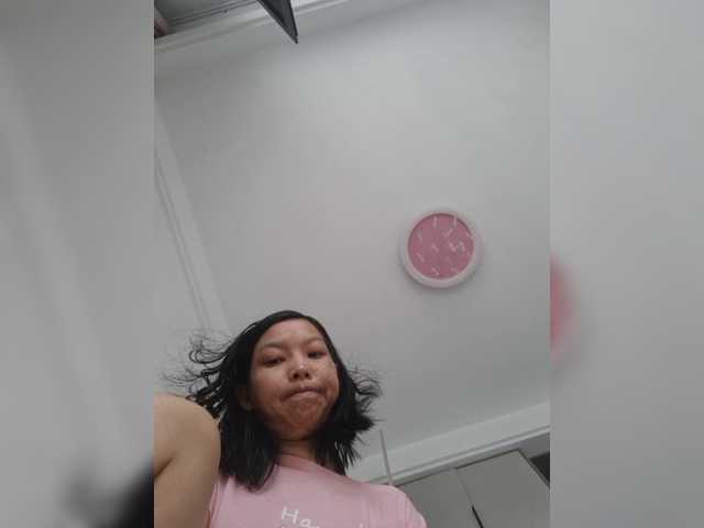 Selinababy99 live cam on BongaCams
