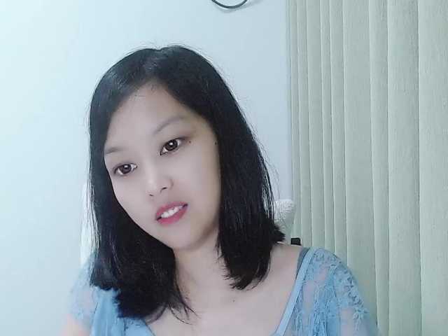 Selinababy99 live cam on BongaCams