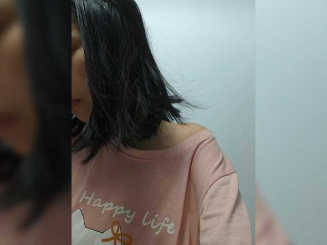 Selinababy99 live cam on BongaCams