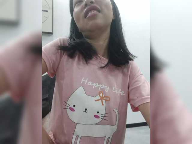 Selinababy99 live cam on BongaCams