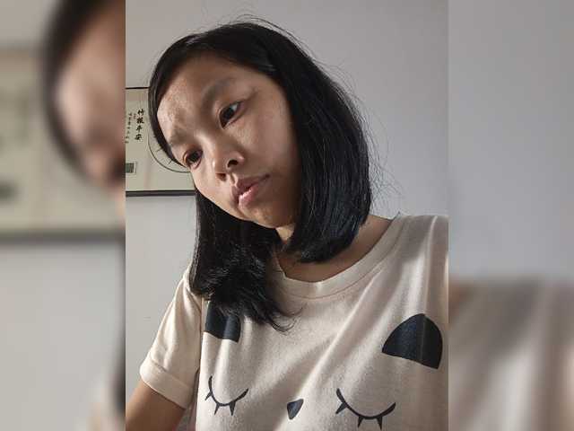 Selinababy99 live cam on BongaCams