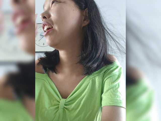 Selinababy99 live cam on BongaCams