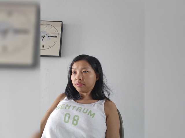 Selinababy99 live cam on BongaCams