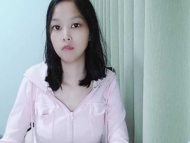 Selinababy99 live cam on BongaCams