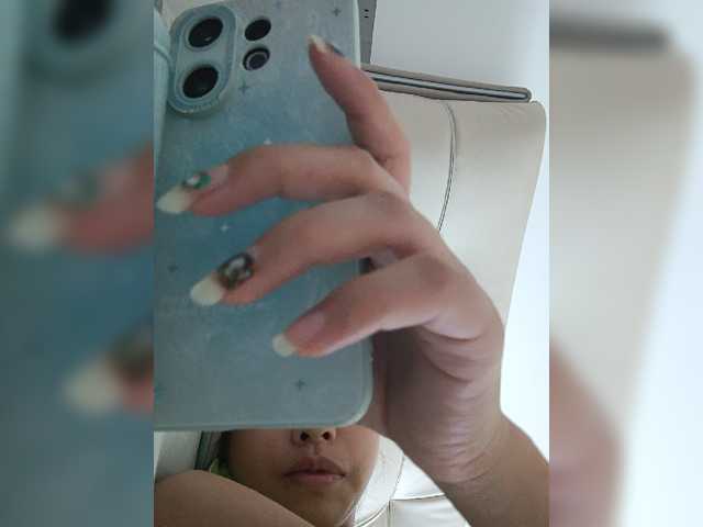 Selinababy99 live cam on BongaCams