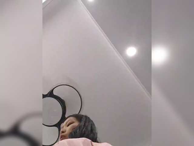 Selinababy99 live cam on BongaCams