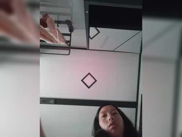 Selinababy99 live cam on BongaCams