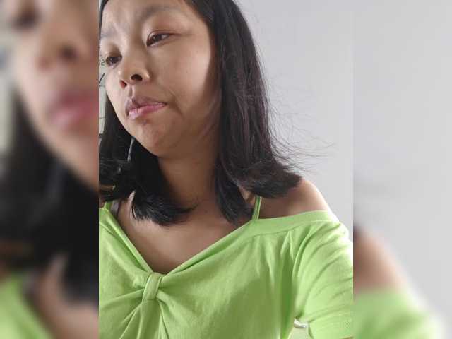 Selinababy99 live cam on BongaCams
