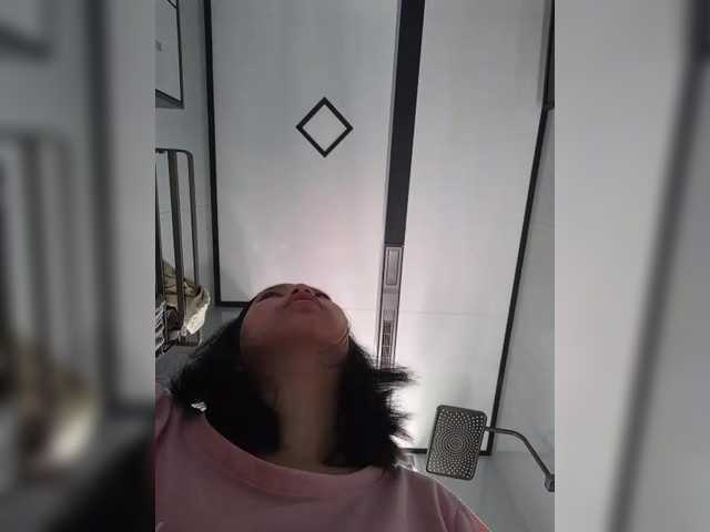 Selinababy99 live cam on BongaCams