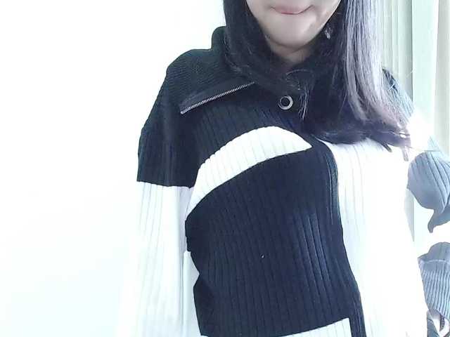 Selinababy99's BongaCams show and profile