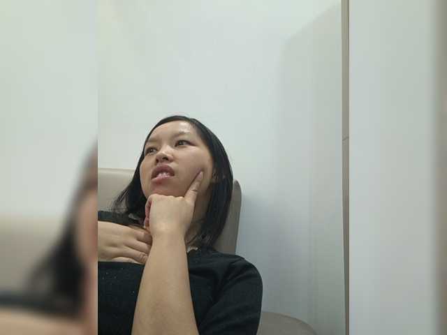 Selinababy99 live cam on BongaCams