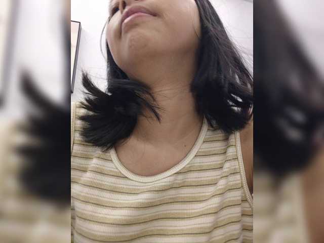 Selinababy99 live cam on BongaCams