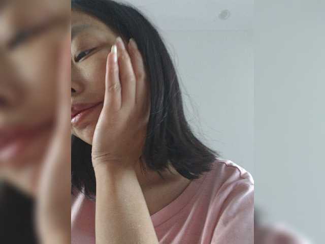 Selinababy99 live cam on BongaCams