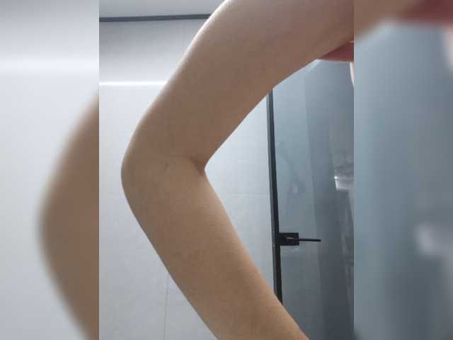 Selinababy99 live cam on BongaCams