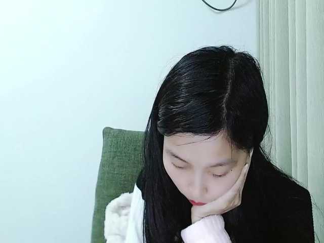 Selinababy99's BongaCams show and profile