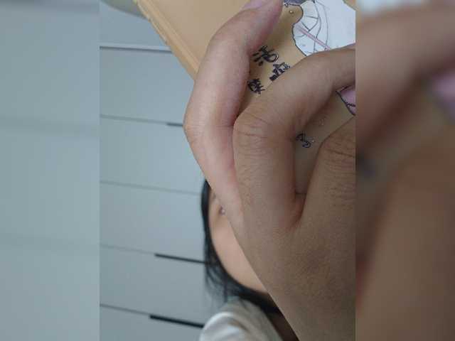 Selinababy99 live cam on BongaCams