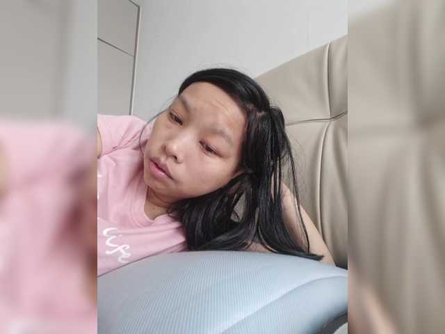 Selinababy99 live cam on BongaCams