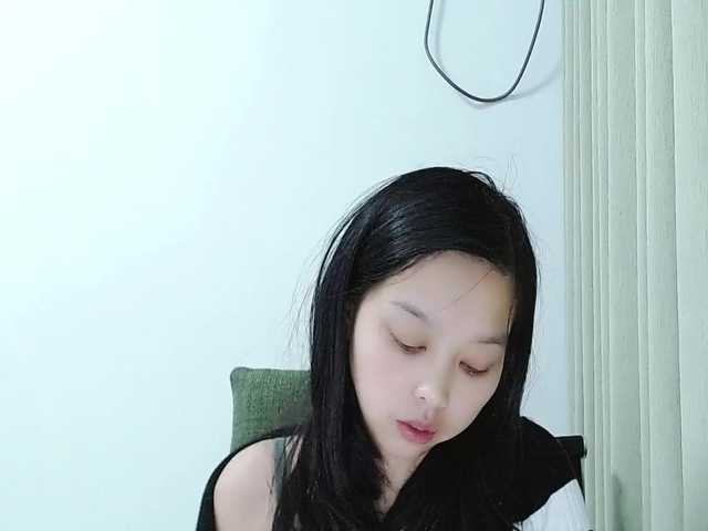 Selinababy99's BongaCams show and profile