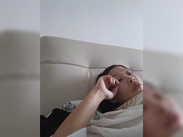 Selinababy99 live cam on BongaCams