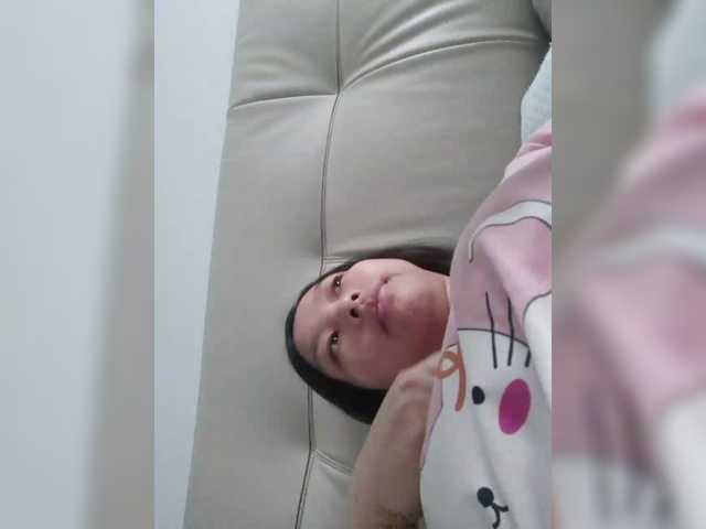 Selinababy99 live cam on BongaCams