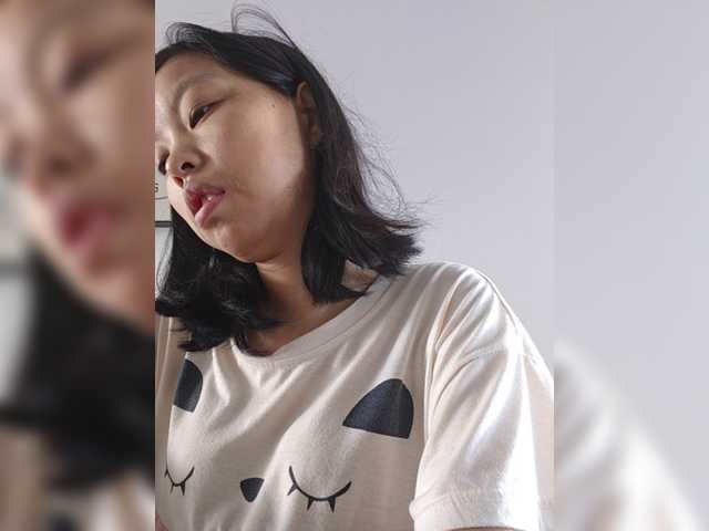Selinababy99 live cam on BongaCams