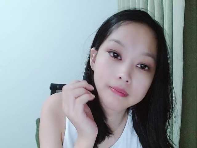 Selinababy99 live cam on BongaCams