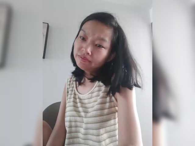 Selinababy99 live cam on BongaCams