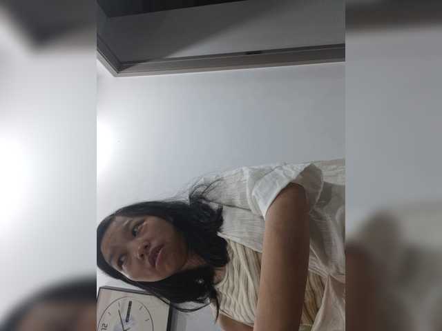 Selinababy99 live cam on BongaCams