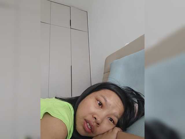 Selinababy99 live cam on BongaCams