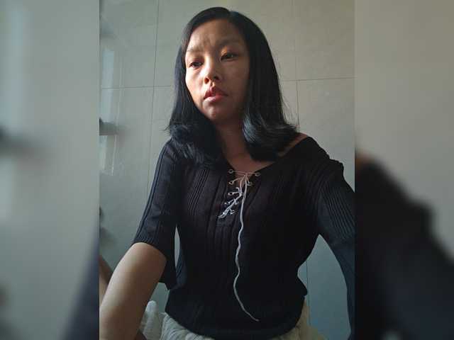 Selinababy99 live cam on BongaCams