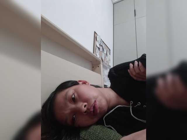 Selinababy99 live cam on BongaCams