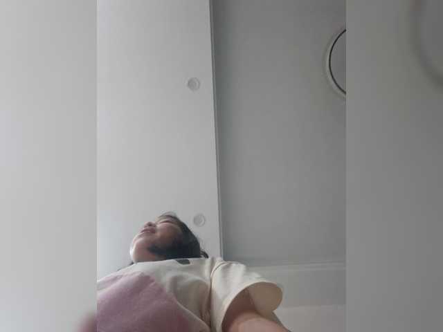 Selinababy99 live cam on BongaCams
