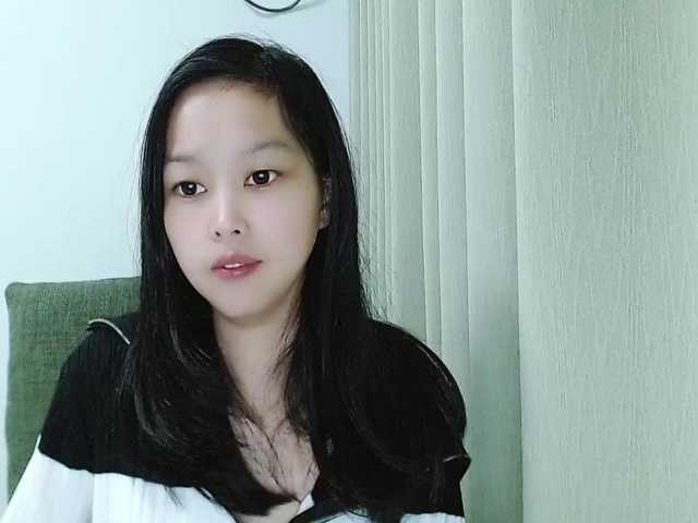 Selinababy99's BongaCams show and profile