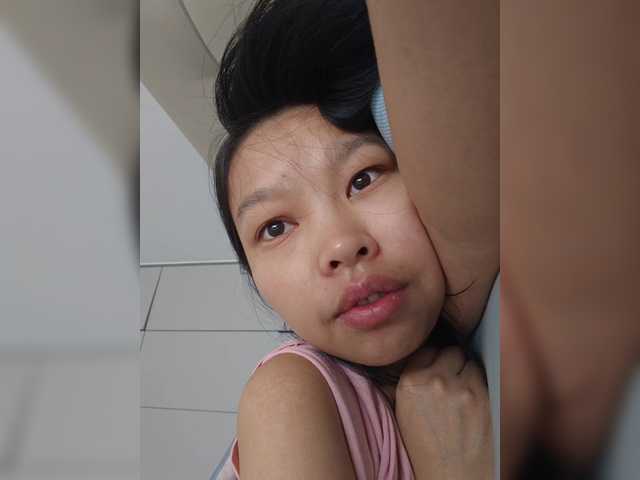 Selinababy99 live cam on BongaCams