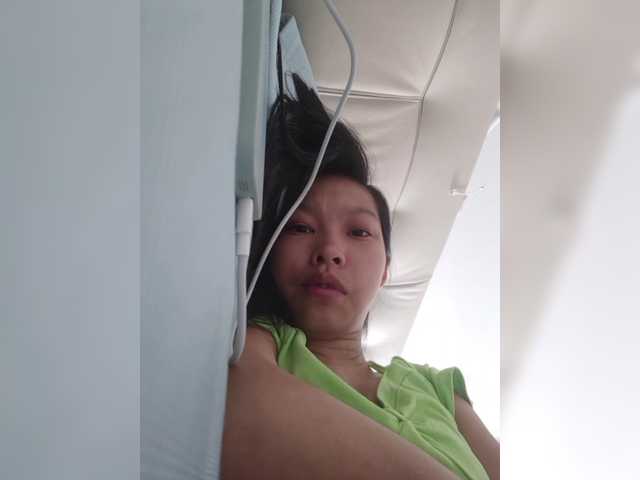 Selinababy99 live cam on BongaCams