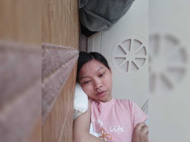 Selinababy99 live cam on BongaCams