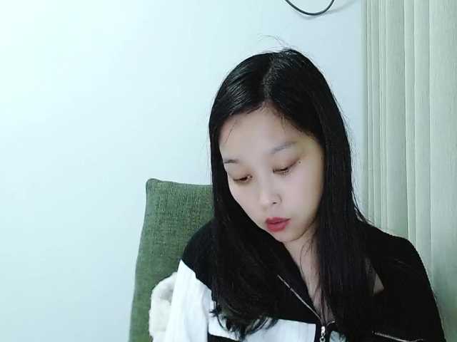 Selinababy99's BongaCams show and profile