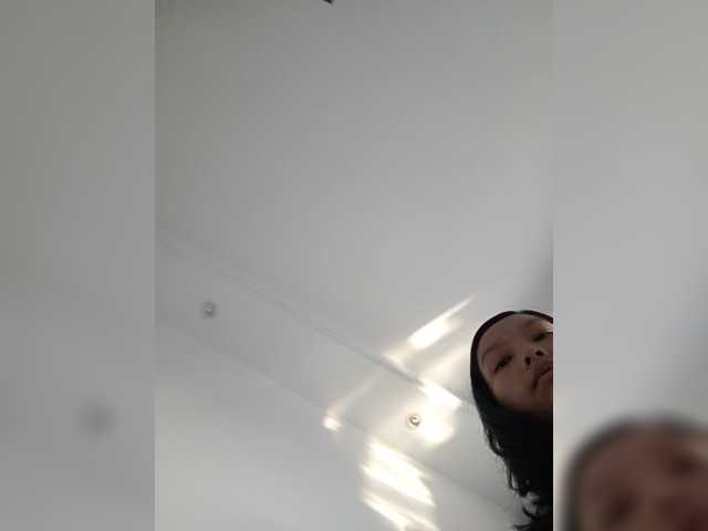 Selinababy99 live cam on BongaCams