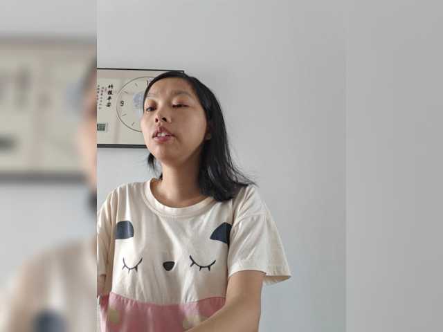 Selinababy99 live cam on BongaCams