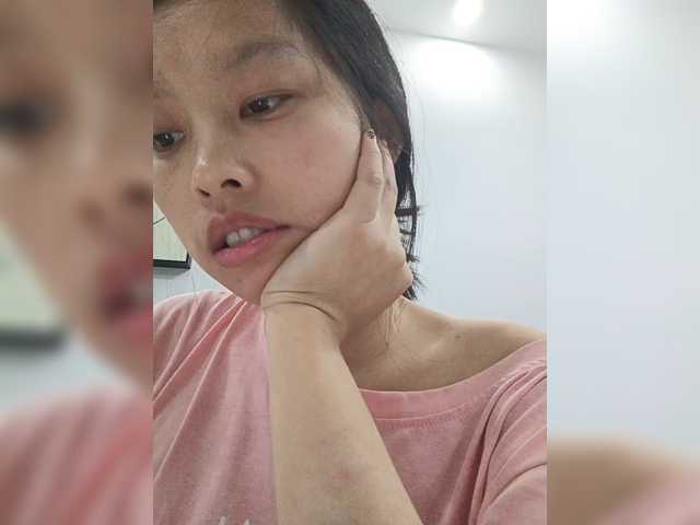 Selinababy99 live cam on BongaCams