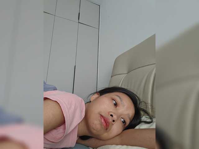 Selinababy99 live cam on BongaCams