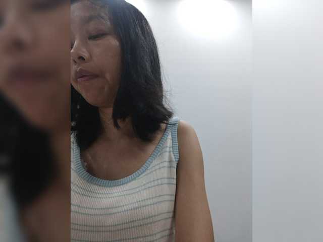 Selinababy99 live cam on BongaCams