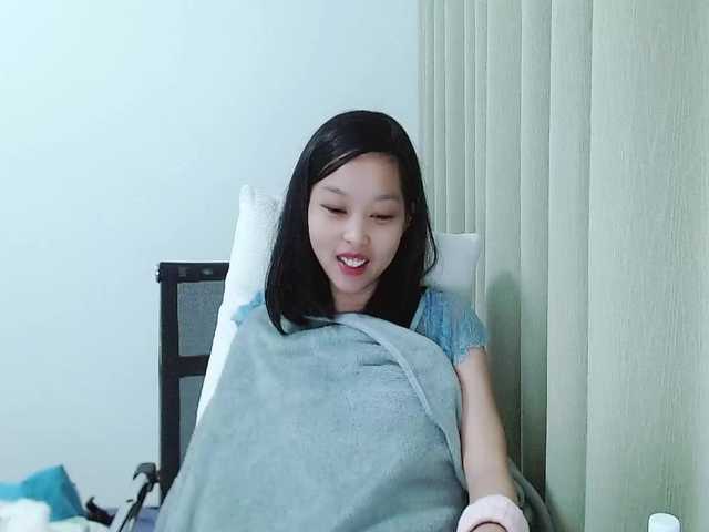 Selinababy99 live cam on BongaCams
