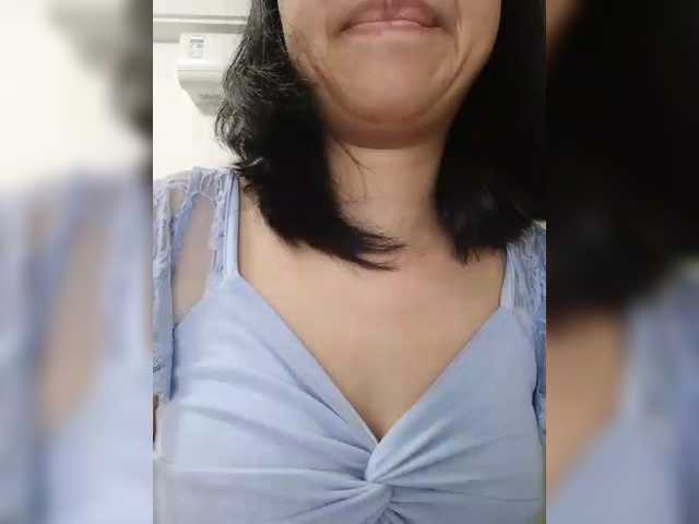 Selinababy99 live cam on BongaCams