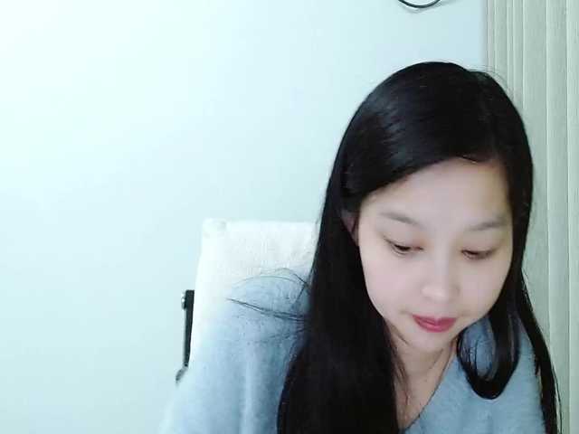 Selinababy99's BongaCams show and profile