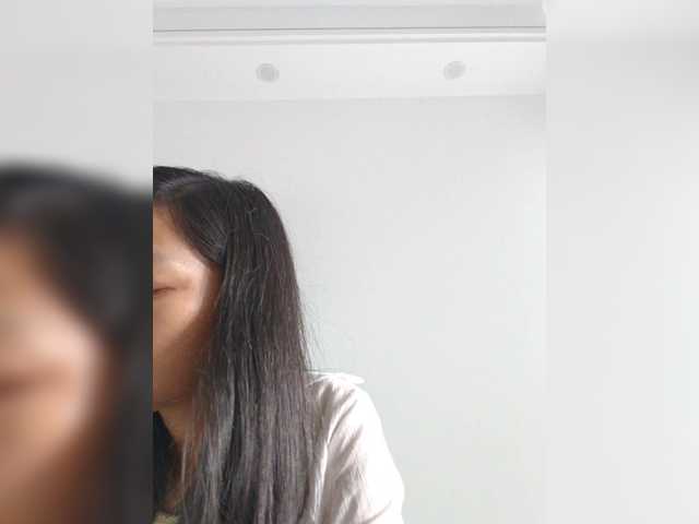 Selinababy99 live cam on BongaCams