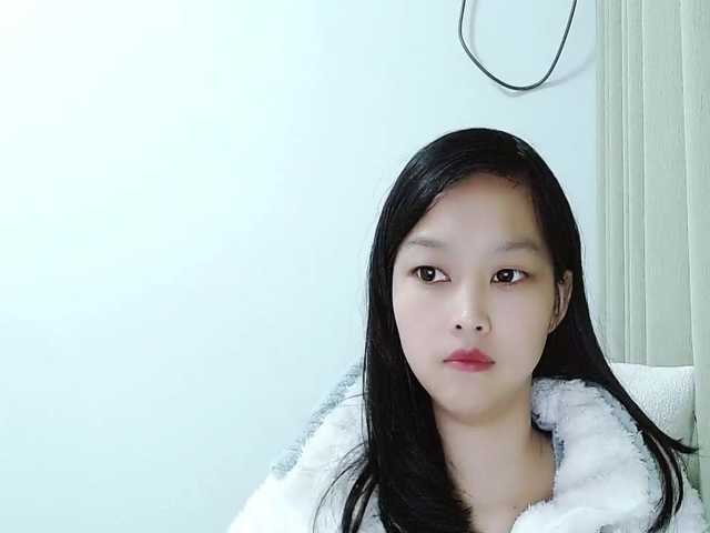 Selinababy99's BongaCams show and profile