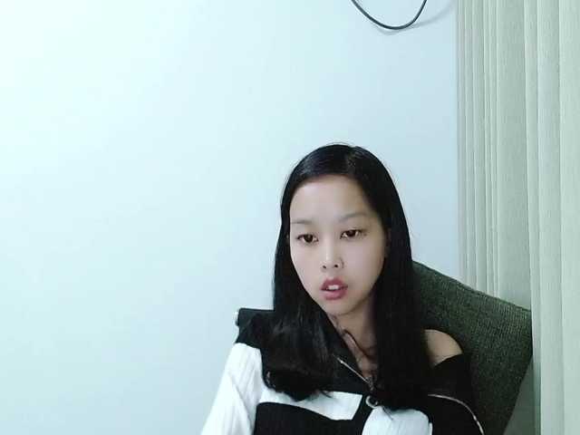 Selinababy99's BongaCams show and profile