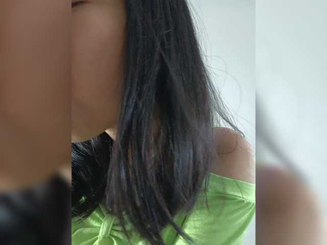 Selinababy99 live cam on BongaCams
